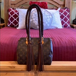 Louis Vuitton revamped speedy